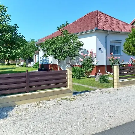 Zámor Nyaraló Keszthely