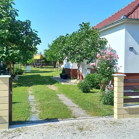Zamor Nyaralo * Keszthely